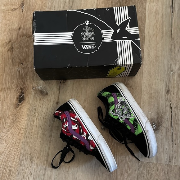 Vans Disney x The Nightmare Before Christmas x Old Skool Lock Shock and Barrel - Picture 2 of 4